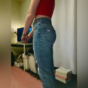 Size 4 Aeropostale high waisted mom/straight jeans